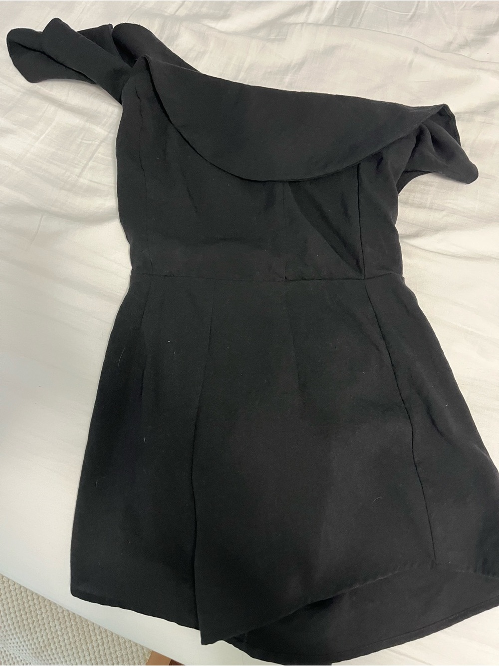 Lulu's Butterfly Effect Black One-Shoulder Romper